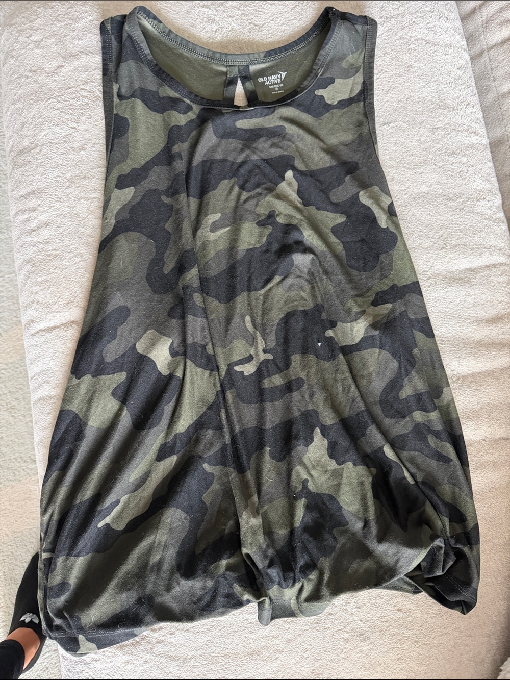 Old Navy Green and Black Camo Sleeveless active Tank